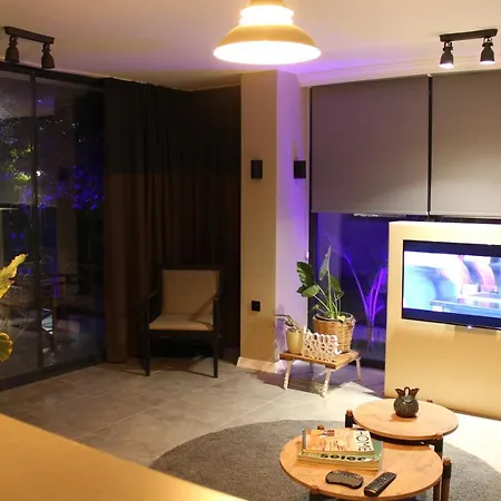 Apartman Saga Suites Side